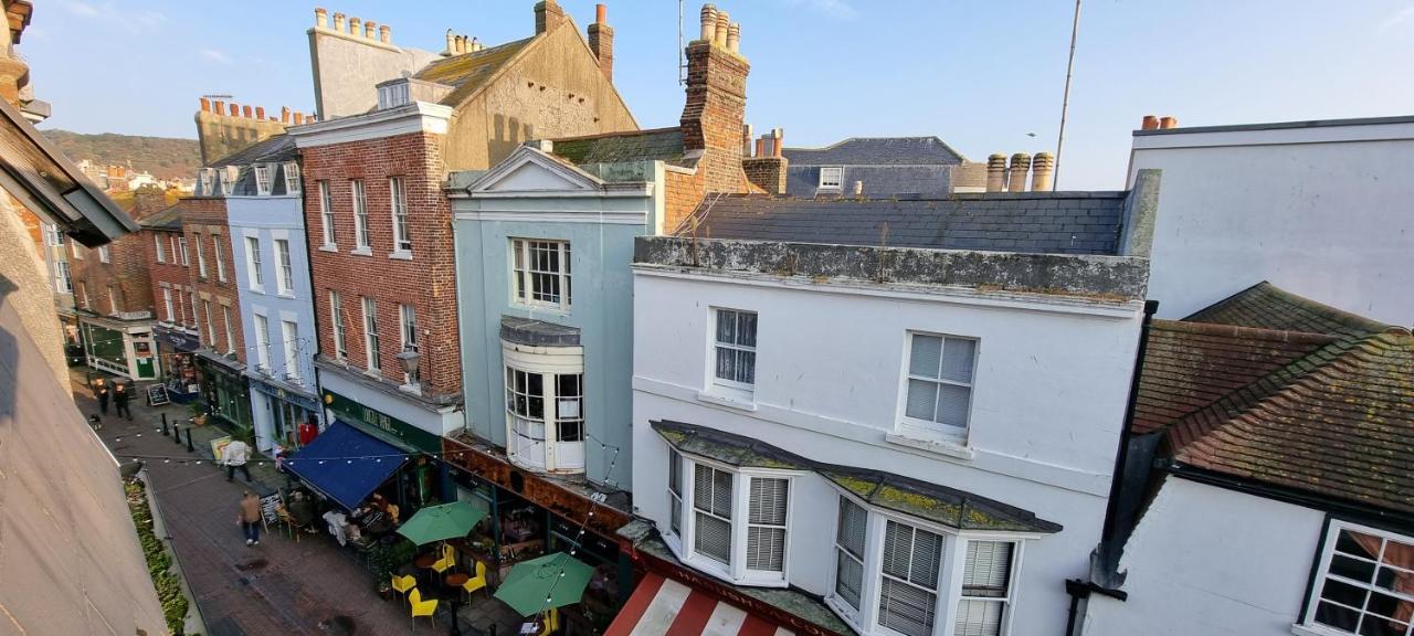 One Bed Top Floor, Brand New, Central Old Town Hastings Dış mekan fotoğraf